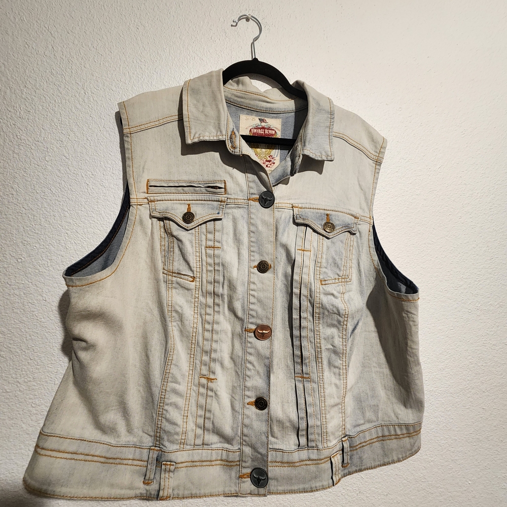 Sleeveless Denim Vest with Button Details